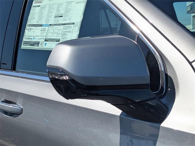 New 2026 GMC Yukon Elevation image 12