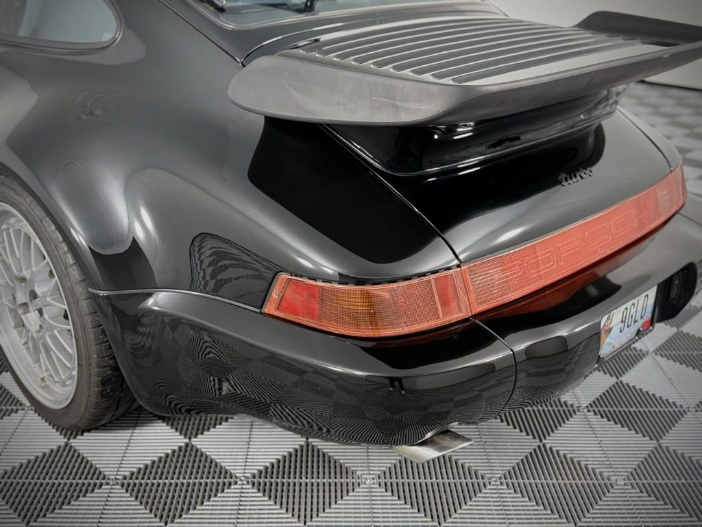 Used 1991 Porsche 911 Turbo image 12