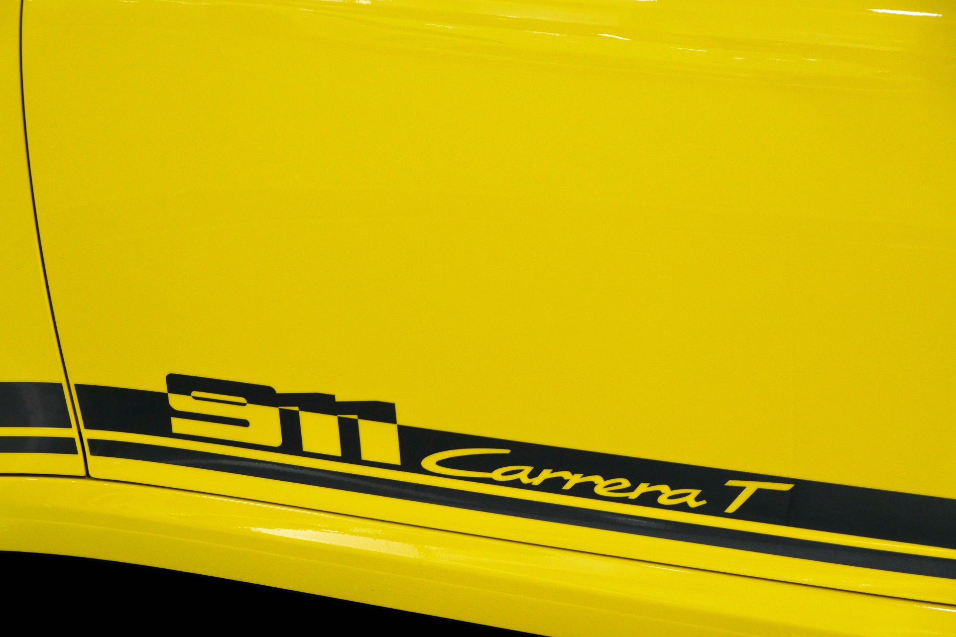 Used 2023 Porsche 911 Carrera T RWD image 33