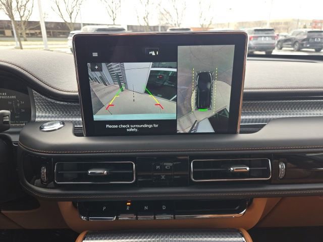 Certified 2023 Lincoln Aviator Black Label w/ Dynamic Handling Package image 43