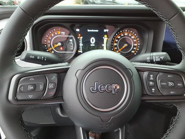 New 2026 Jeep Gladiator Sport AWD/4WD image 12