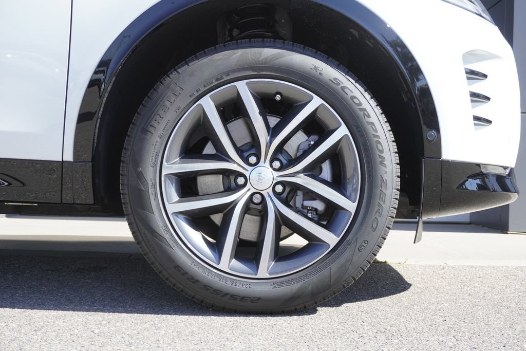 New 2026 Land Rover Discovery Sport Landmark AWD/4WD image 35