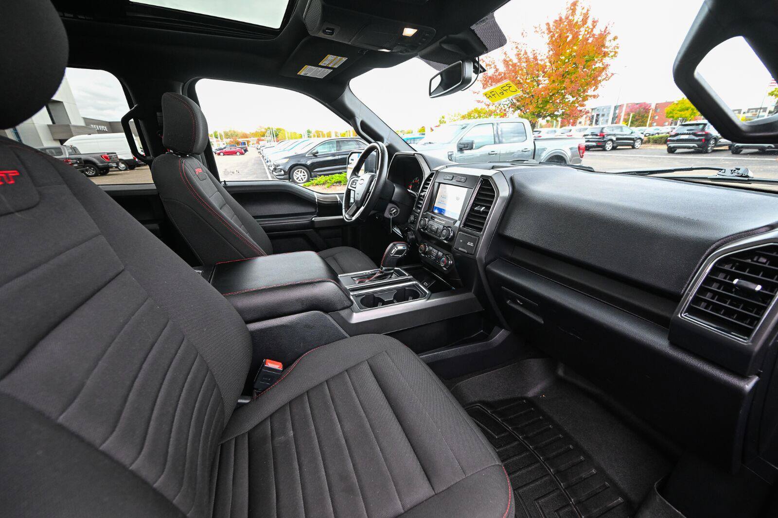 Used 2020 Ford F150 XLT w/ Equipment Group 302A Luxury AWD/4WD image 25