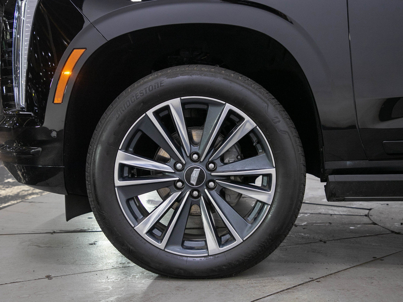 Used 2025 Cadillac Escalade Sport w/ Touring Package AWD/4WD image 34