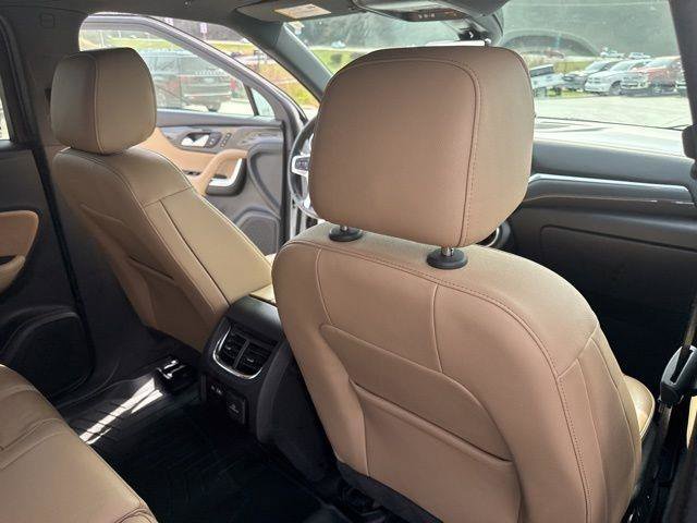 Used 2020 Chevrolet Blazer Premier w/ Driver Confidence II Package image 31