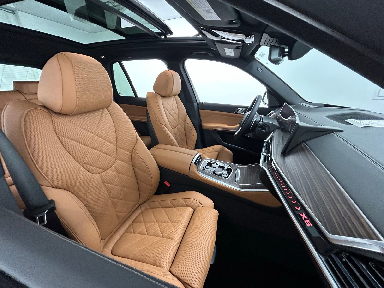 Used 2026 BMW X5 xDrive50e w/ Premium Package image 43