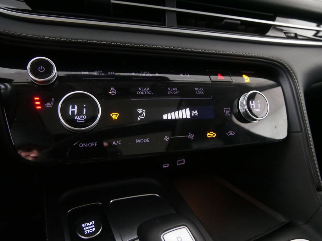 Used 2024 INFINITI QX60 Luxe image 24