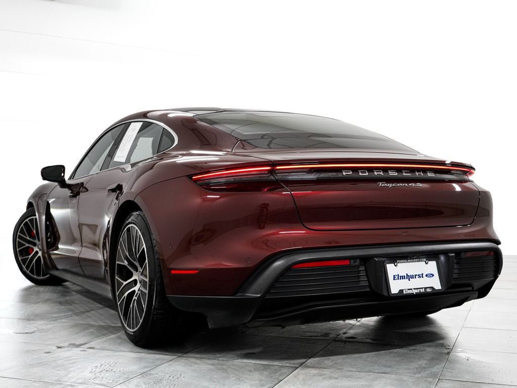 Used 2022 Porsche Taycan 4S AWD/4WD image 5