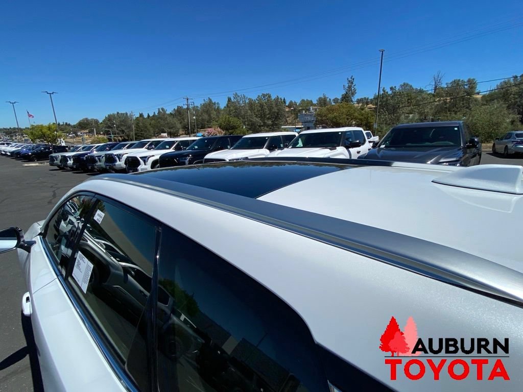 New 2026 Toyota Crown Signia AWD/4WD image 19