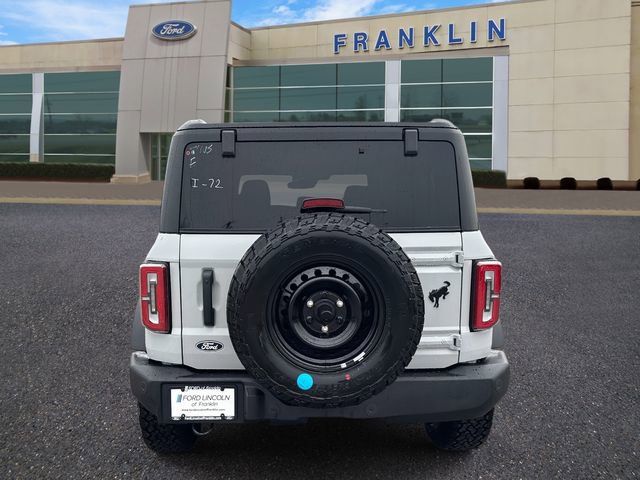 New 2026 Ford Bronco Outer Banks w/ Black Appearance Package image 6