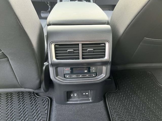 New 2026 Volkswagen Atlas SEL image 22