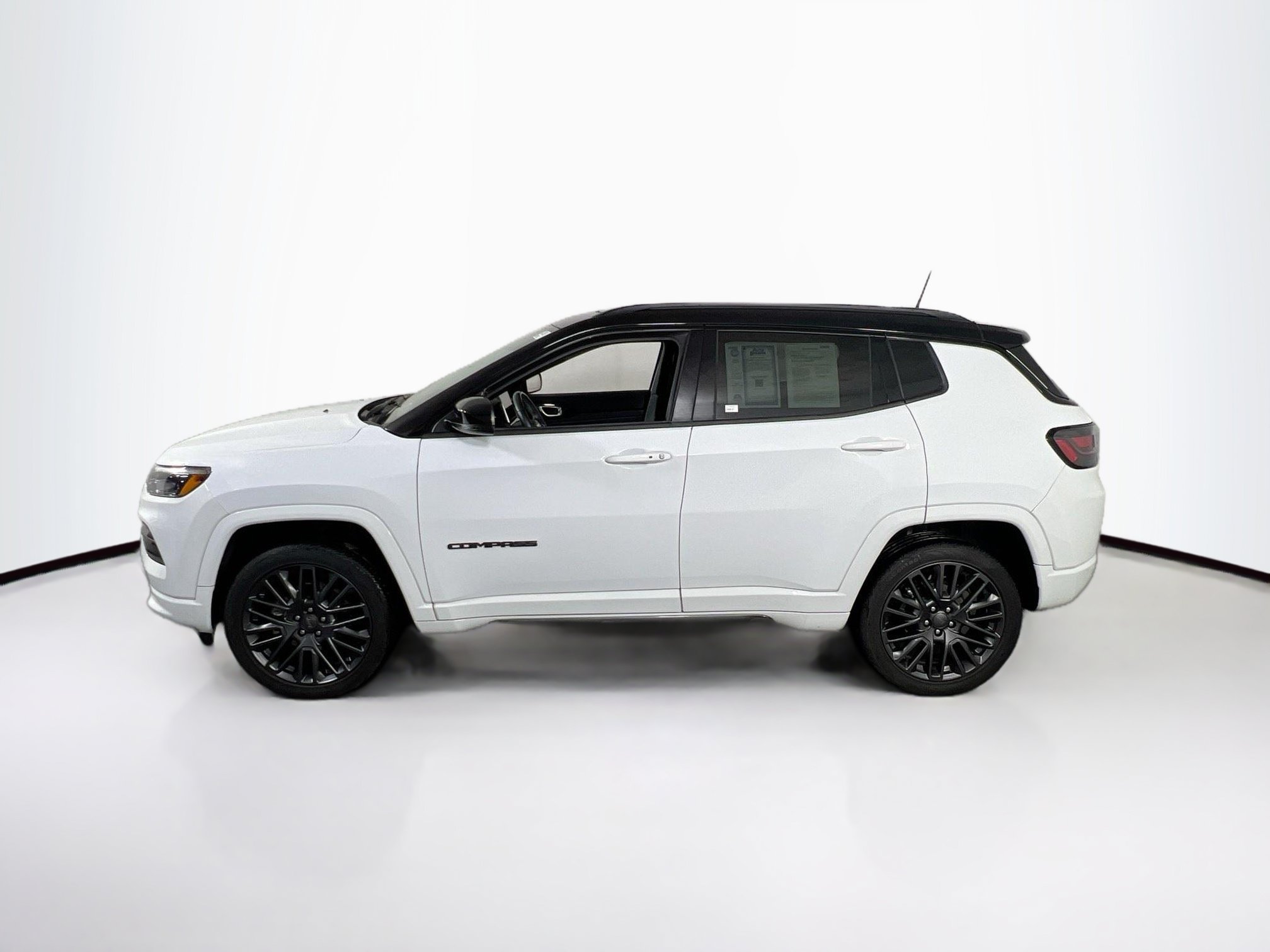 Used 2022 Jeep Compass High Altitude AWD/4WD image 8