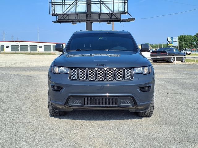 Used 2018 Jeep Grand Cherokee Altitude AWD/4WD image 25