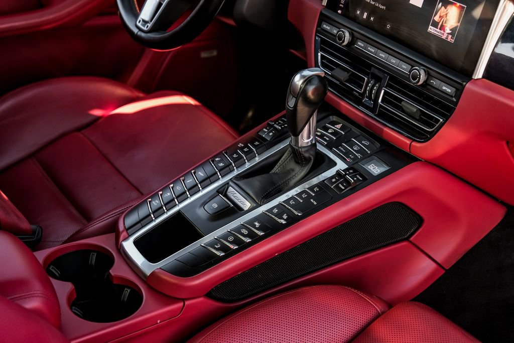 Used 2021 Porsche Macan GTS image 21