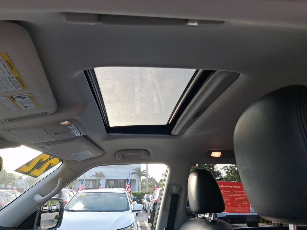 Certified 2022 Nissan Armada SL RWD image 15