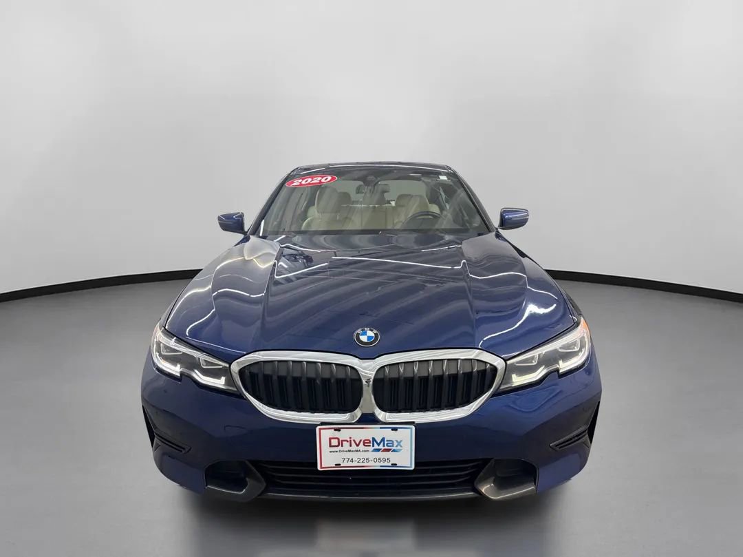 Used 2020 BMW 330i xDrive Sedan w/ Convenience Package image 2