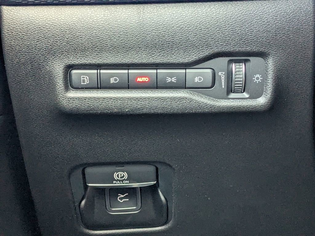 New 2026 Jeep Cherokee Limited AWD/4WD image 23