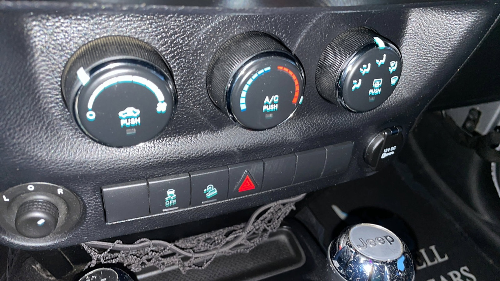 Used 2014 Jeep Wrangler Unlimited Sport w/ Quick Order Package 24S AWD/4WD image 56