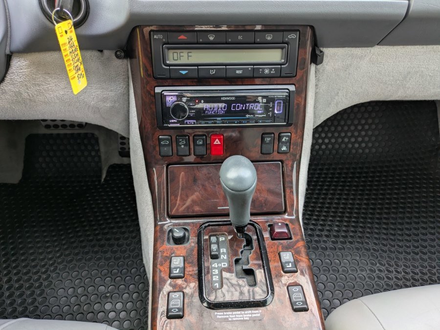 Used 1999 Mercedes-Benz SL 500 image 10