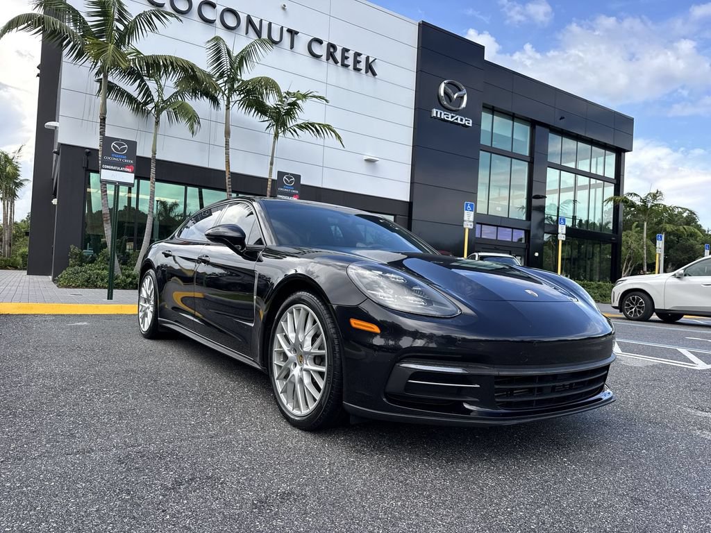 Used 2018 Porsche Panamera 4 Executive AWD/4WD image 30