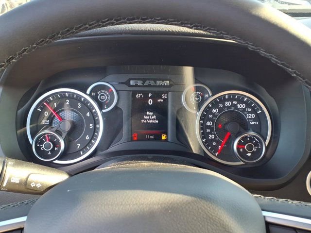 New 2026 RAM 1500 4x4 Crew Cab image 12