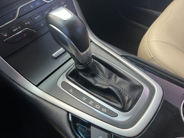 Used 2015 Ford Edge SEL w/ Equipment Group 201A image 22