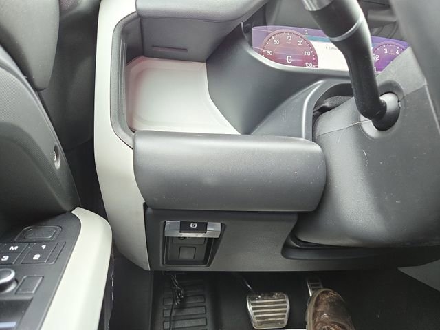 Used 2020 Land Rover Defender 110 HSE image 21