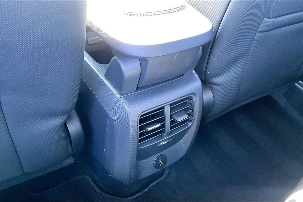 Used 2025 Ford Mustang Mach-E Select image 31