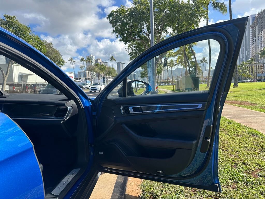 Used 2017 Porsche Panamera Turbo w/ Sport Chrono Package AWD/4WD image 18