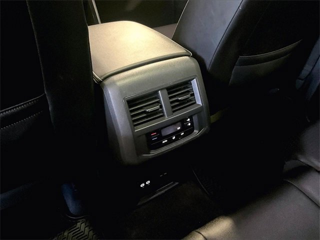 Used 2022 Volkswagen Atlas SE image 30