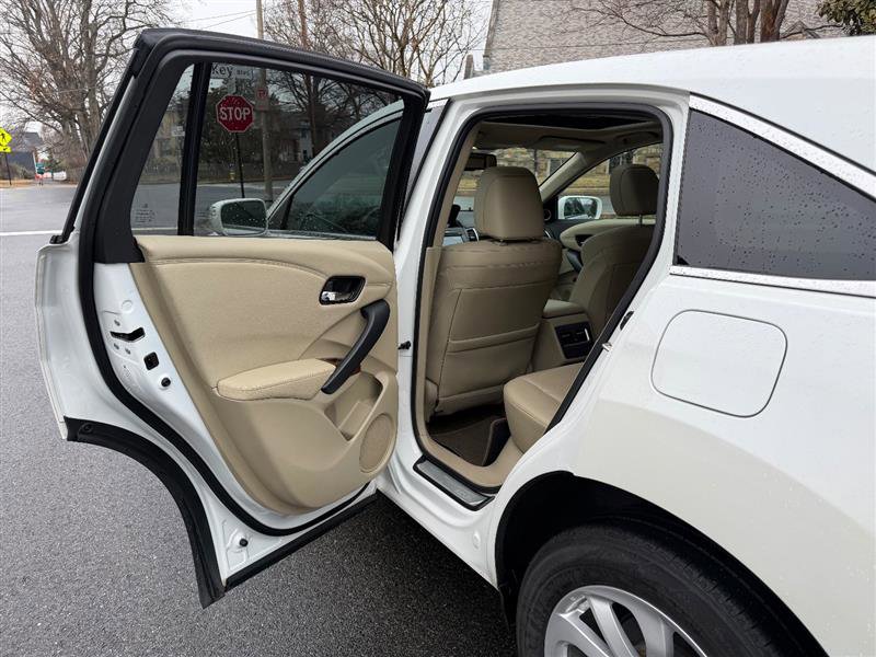 Used 2016 Acura RDX FWD w/ Technology Package image 21
