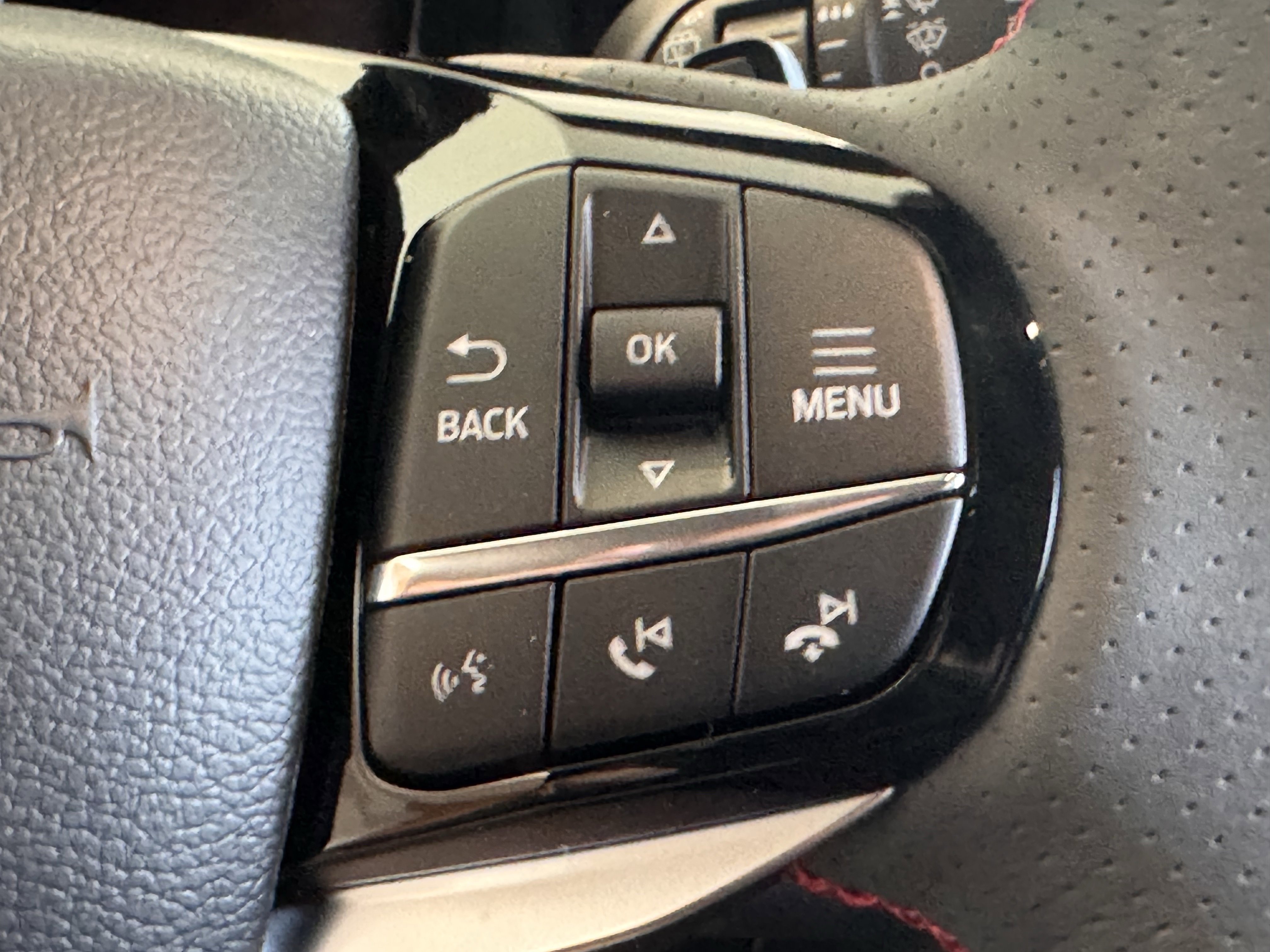 New 2026 Ford Explorer ST w/ Sun And Sound Package AWD/4WD image 15