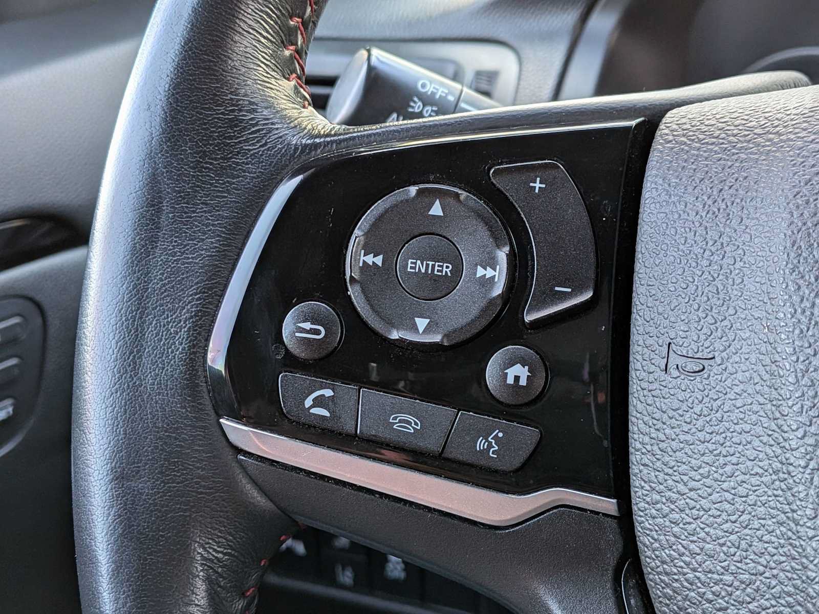 Used 2020 Honda Pilot Black Edition image 32