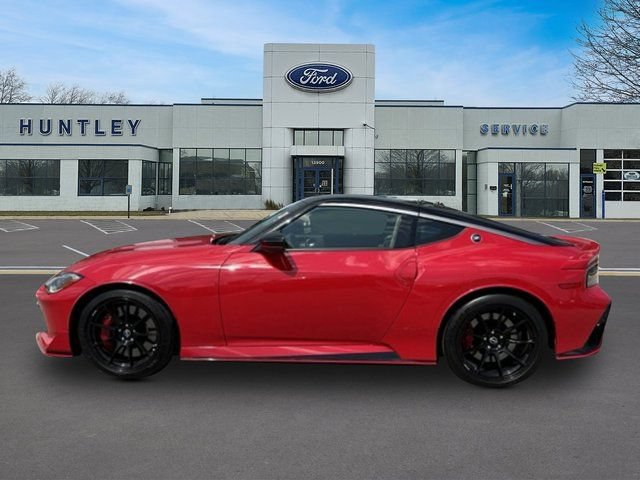 Used 2025 Nissan Z NISMO RWD image 7