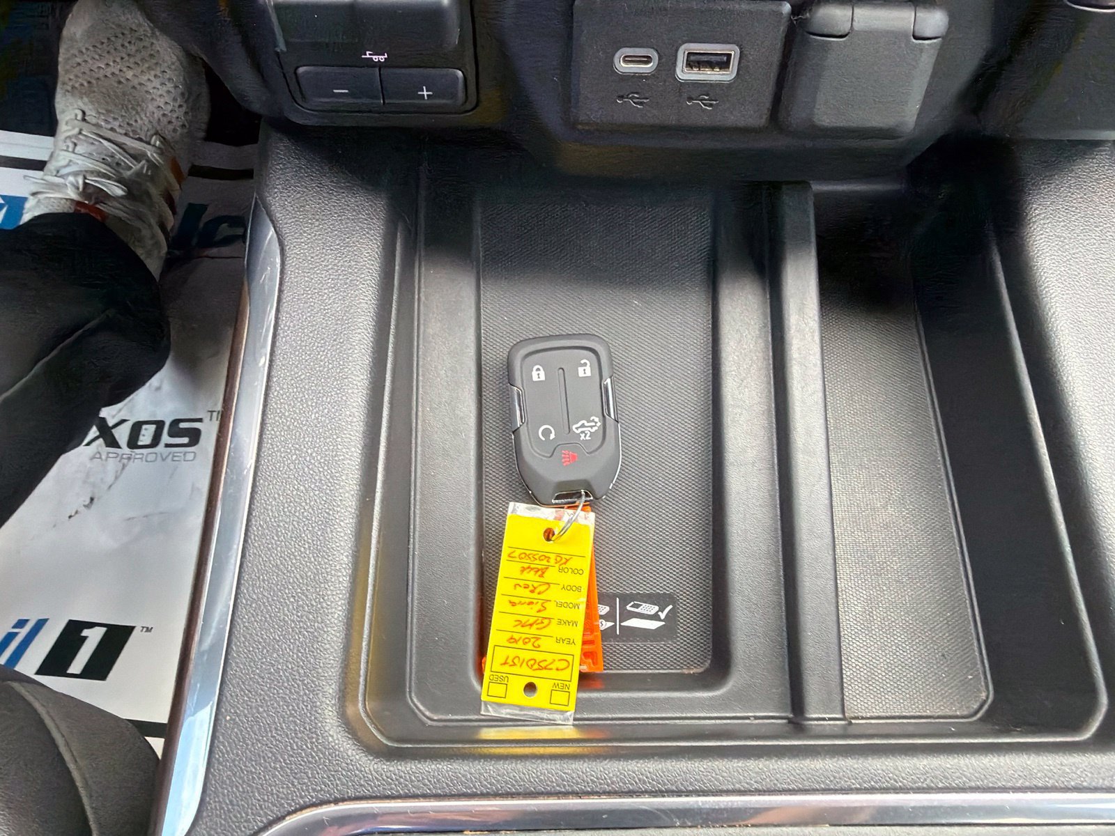 Used 2019 GMC Sierra 1500 SLT w/ SLT Premium Plus Package AWD/4WD image 31