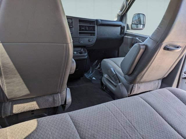 Used 2025 Chevrolet Express 3500 LT w/ LT Preferred Equipment Group RWD image 25
