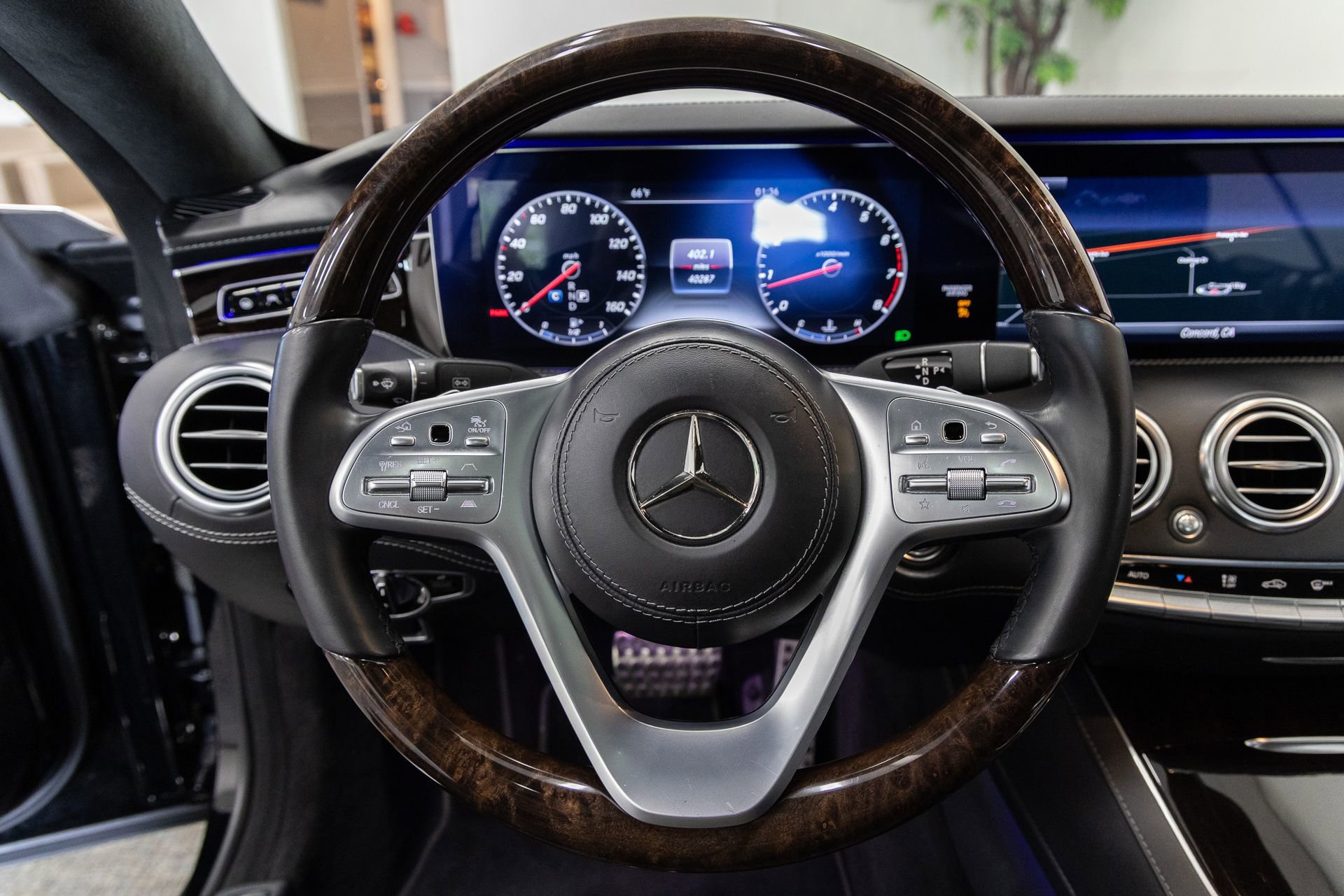 Used 2019 Mercedes-Benz S 560 4MATIC Coupe image 16