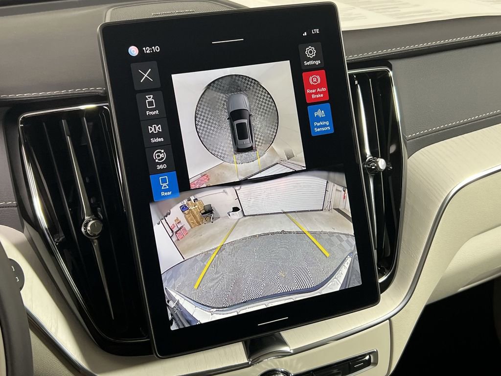 New 2026 Volvo XC60 B5 Ultra w/ Protection Package Premier image 22