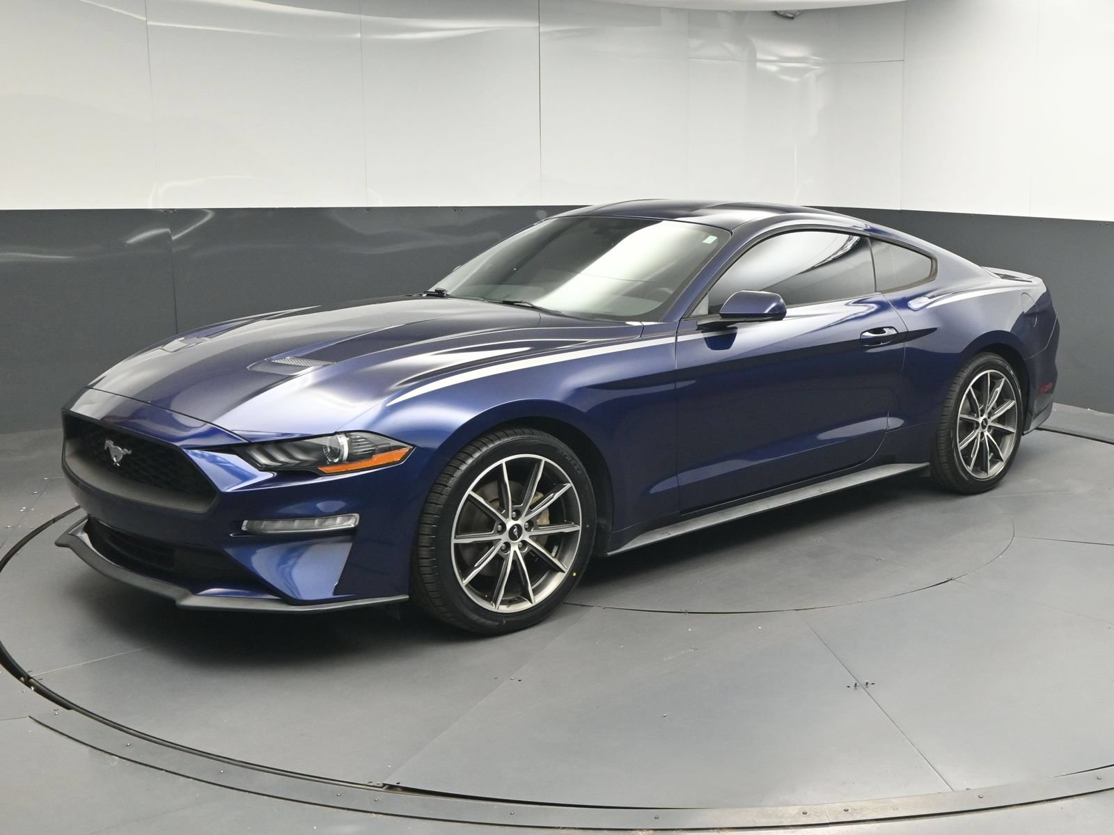 Used 2018 Ford Mustang Coupe w/ Wheel & Stripe Package RWD image 3