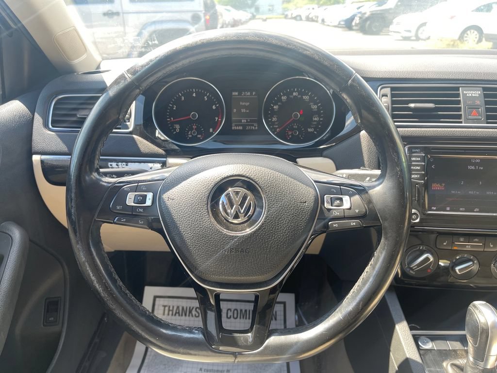Used 2016 Volkswagen Jetta SEL w/ Lighting Package FWD image 22