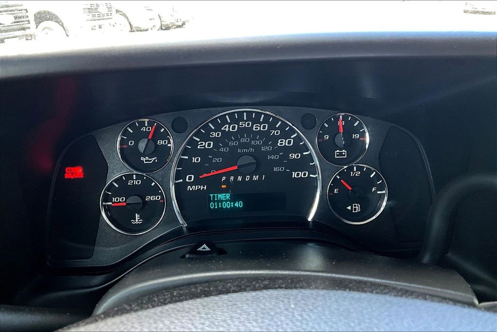 Used 2017 Chevrolet Express 2500 RWD image 15