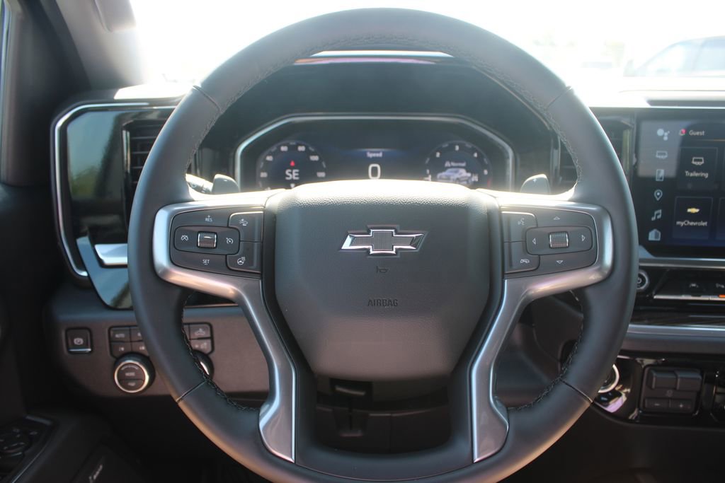 New 2026 Chevrolet Silverado 1500 RST AWD/4WD image 35
