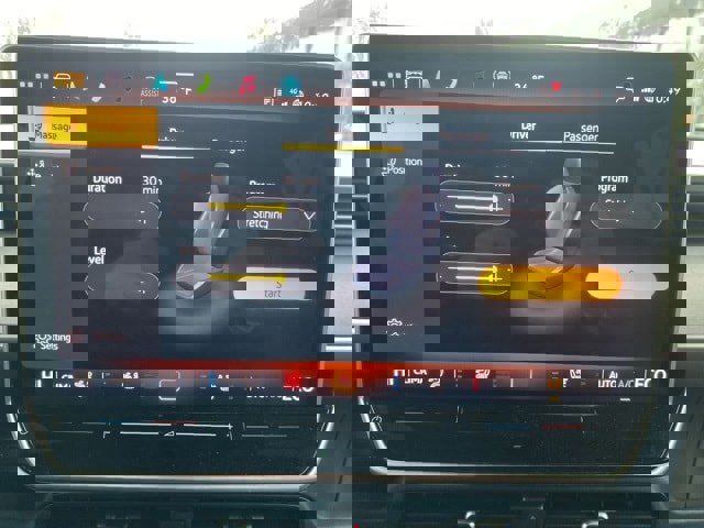 New 2025 Volkswagen ID. Buzz Pro S image 31