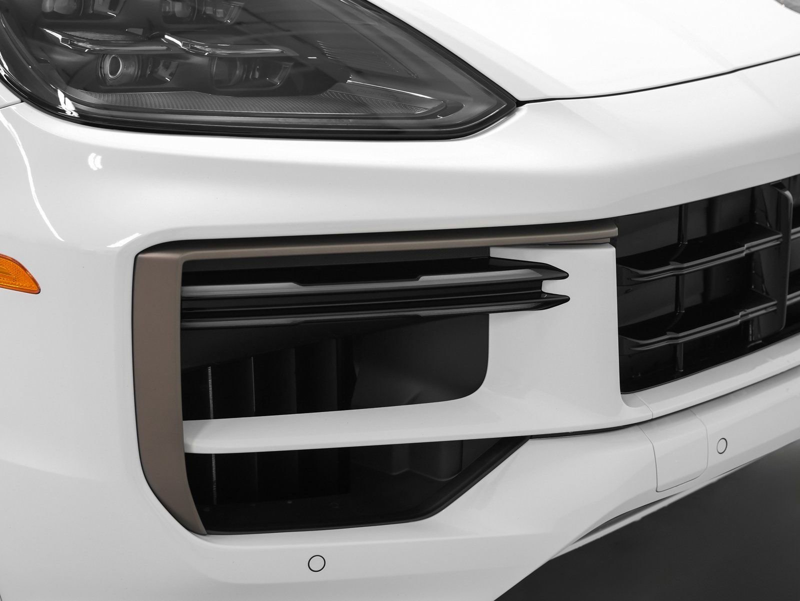 New 2026 Porsche Cayenne Turbo AWD/4WD image 19