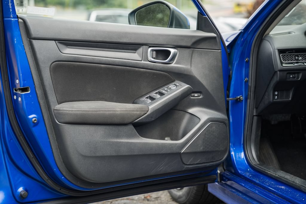 Certified 2023 Honda Civic LX image 30