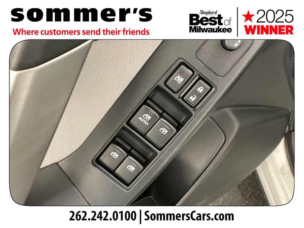 Used 2015 Subaru Forester 2.5i Premium w/ All-Weather Package AWD/4WD image 11