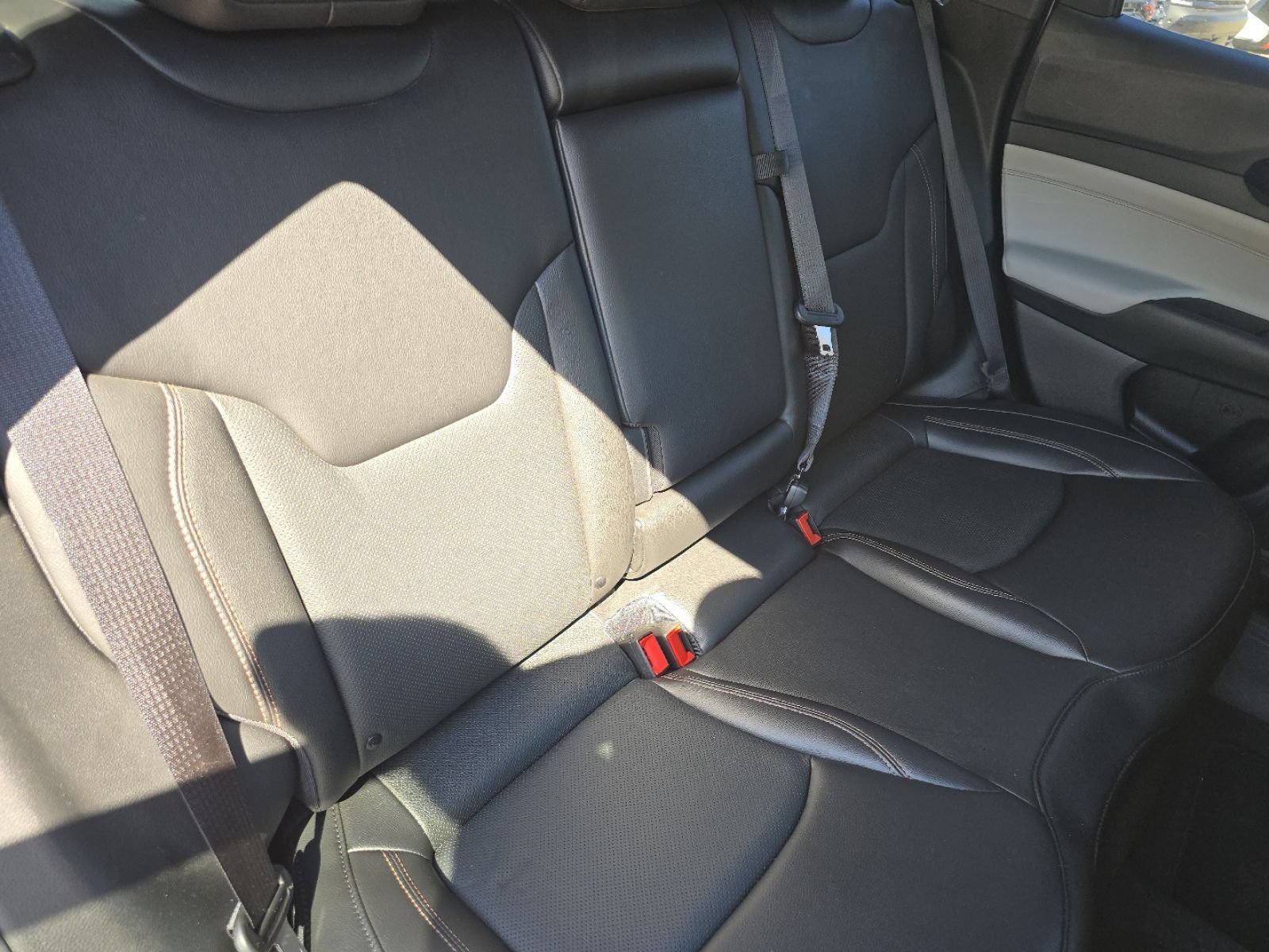 Used 2023 Jeep Compass Limited AWD/4WD image 19