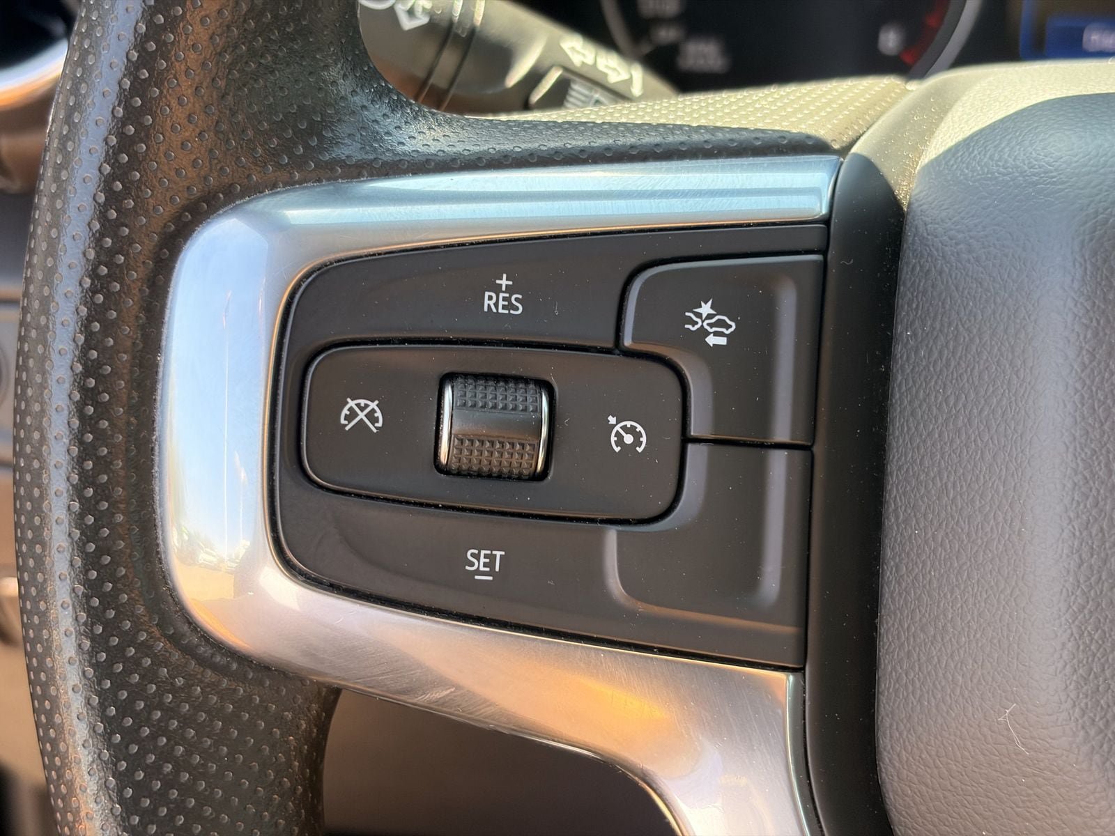 Used 2021 Chevrolet Blazer LT FWD image 27