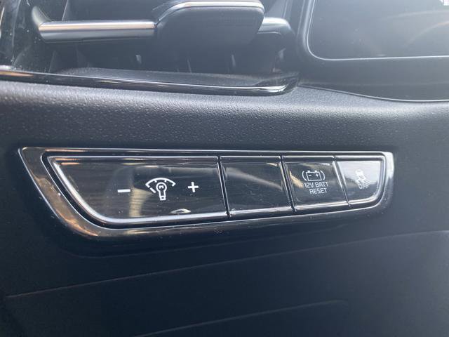 Certified 2023 Kia Niro EX image 25