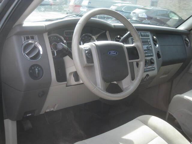 Used 2012 Ford Expedition XL w/ HD Trailer Tow Pkg AWD/4WD image 16